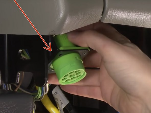 Installation connecteur mâle